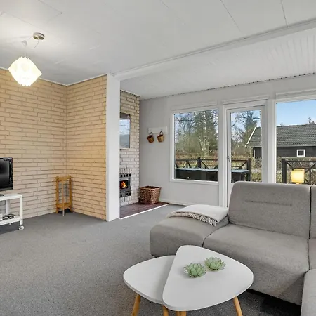 Stunning In With Wifi Ferienhaus
